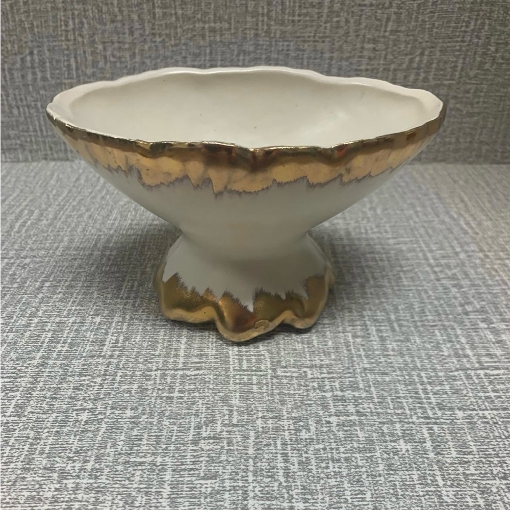 Vintage Richardson 23K Antique Gold Footed Planter